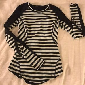 Lululemon top